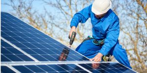 Installation Maintenance Panneaux Solaires Photovoltaïques à Tours-sur-Meymont